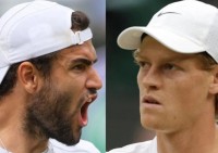 Sinner vince il derby italiano a Wimbledon contro un grande Berrettini