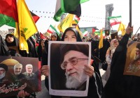 Nuovi raid israeliani su Beirut. Khamenei: &quot;L&#039;attacco del 7 ottobre fu legittimo&quot;