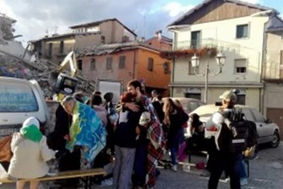 Ecco l&#039;Italia che solidarizza per i terremotati